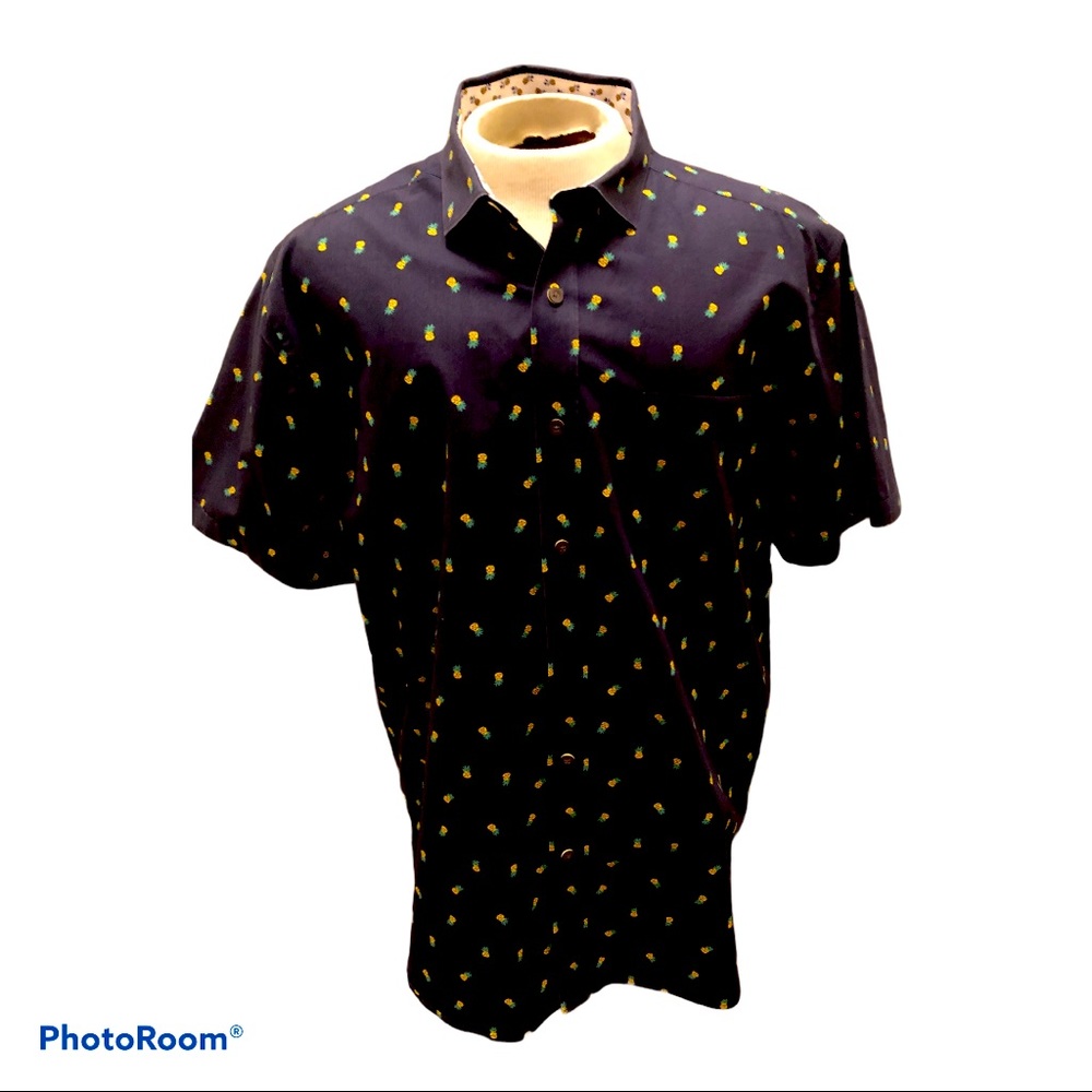 Johnston & Murphy Men’s Short Sleeve Shirt